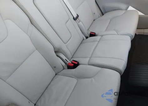 2024 Volvo Xc90 Recharge Plug-In Hybrid T8 Plus Bright Theme 7-Seater from USA, damaged, VIN YV4H60CE5R1145998